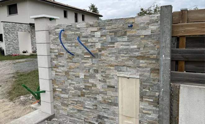 Prolongement d'une clôture, Bazas, Maçonnerie Jérôme Lucat