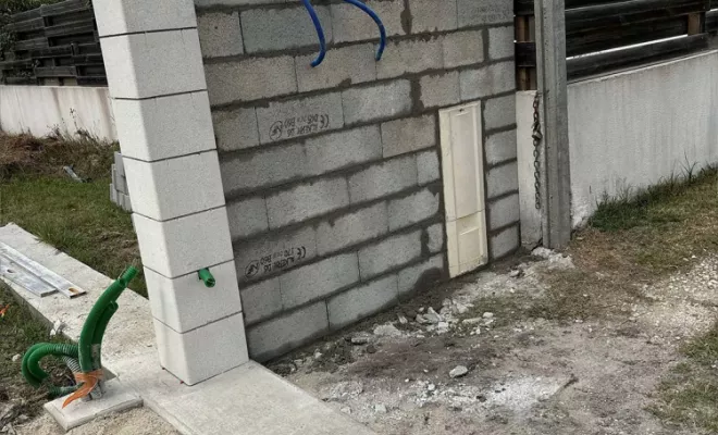 Prolongement d'une clôture, Bazas, Maçonnerie Jérôme Lucat