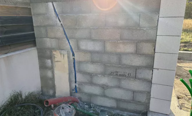 Prolongement d'une clôture, Bazas, Maçonnerie Jérôme Lucat